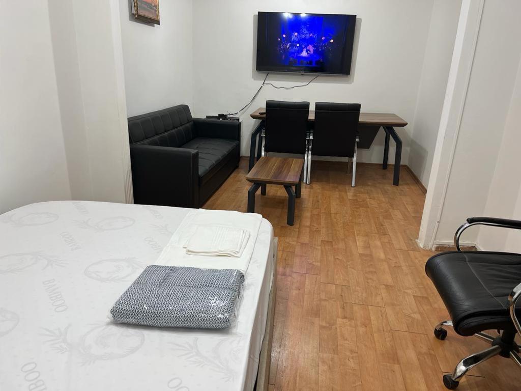 Sisli Of No 12 2*