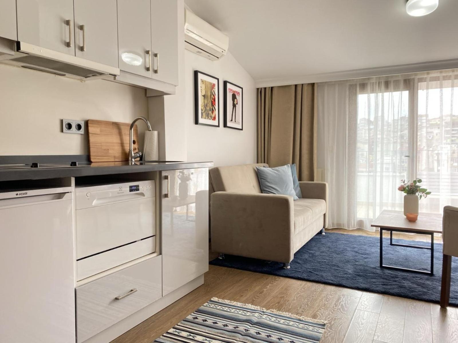 Sisli Of No 12 İstanbul