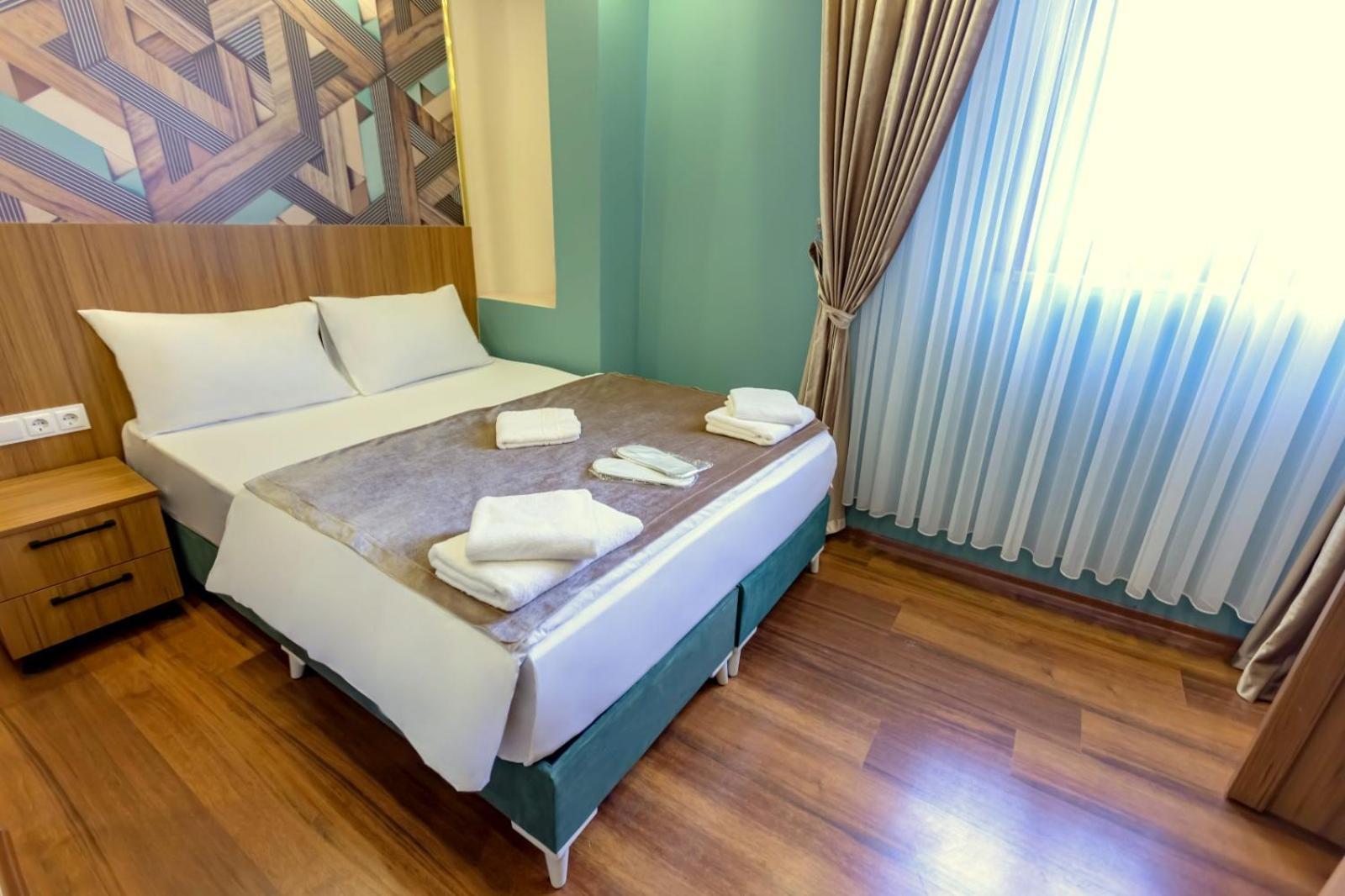Sisli Of No 12 İstanbul